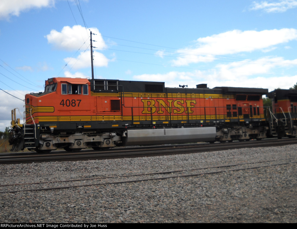 BNSF 4087